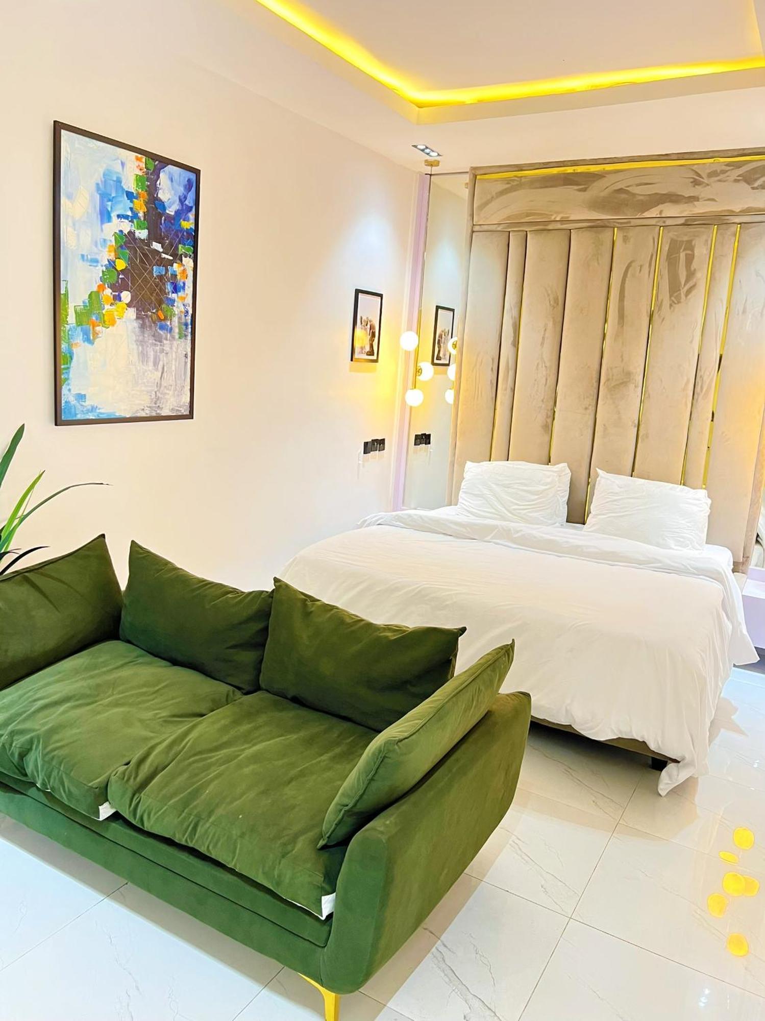 Austra Hotels And Apartments Maitama Abuja Extérieur photo
