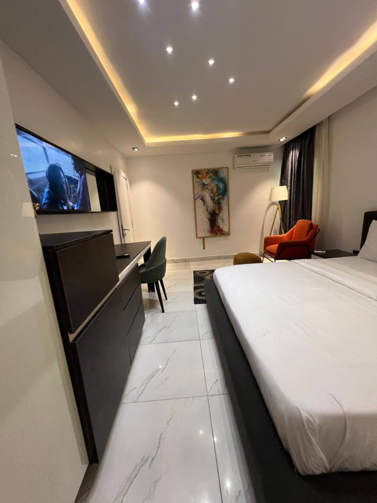 Austra Hotels And Apartments Maitama Abuja Extérieur photo